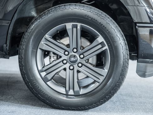 Used 2023 Ford F150 Lariat w/ Equipment Group 502A High image 15