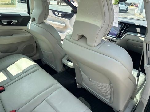Certified 2023 Volvo S60 B5 Plus w/ Climate Package FWD image 37