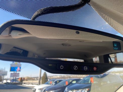 Used 2007 Saturn Vue 2WD image 35