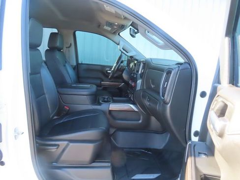 Used 2020 Chevrolet Silverado 1500 LT Trail Boss AWD/4WD image 24