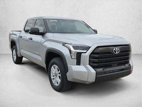 Used 2025 Toyota Tundra SR5 image 3