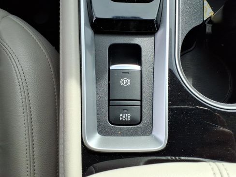 Used 2021 Nissan Altima 2.5 Platinum image 19