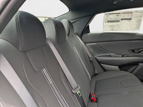 New 2025 Hyundai Elantra Sport image 19