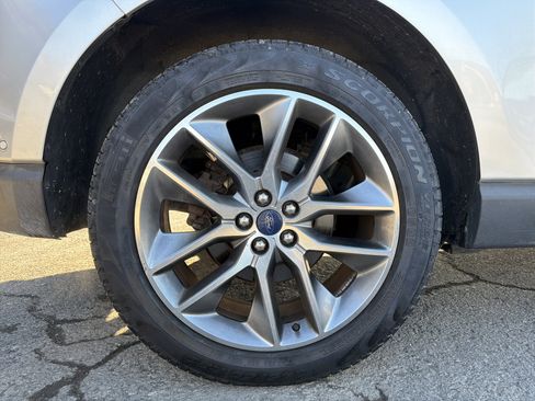 Used 2017 Ford Edge Titanium w/ Equipment Group 302A image 35