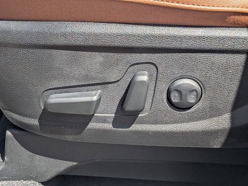 Used 2025 Kia Telluride EX X-Line image 20