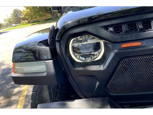 Used 2020 Jeep Gladiator Rubicon AWD/4WD image 27