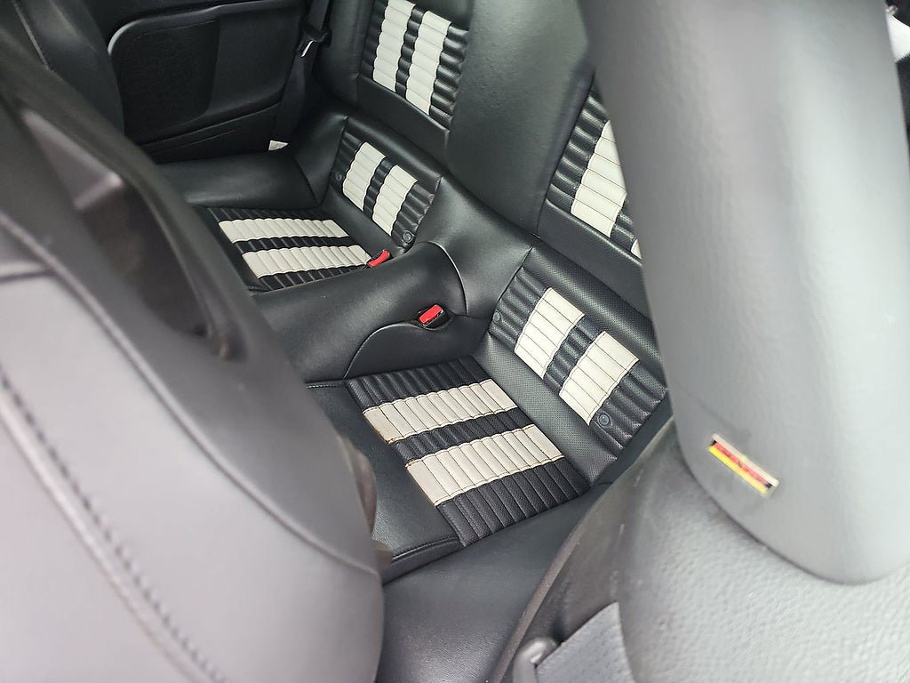 Used 2013 Ford Mustang Shelby GT500 RWD image 11