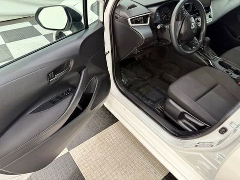 Used 2024 Toyota Corolla LE image 26