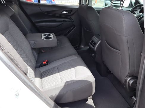 Used 2021 Chevrolet Equinox LT AWD/4WD image 11