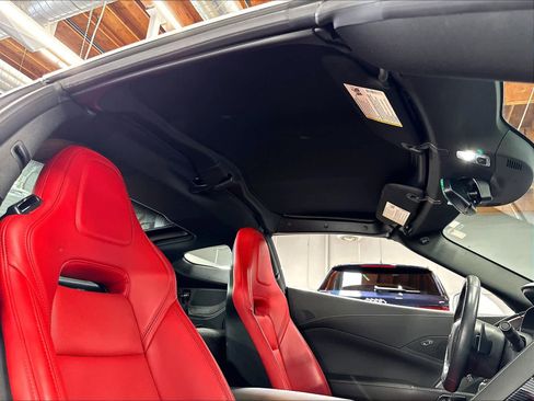 Used 2019 Chevrolet Corvette Stingray Coupe w/ Battery Protection Package RWD image 23