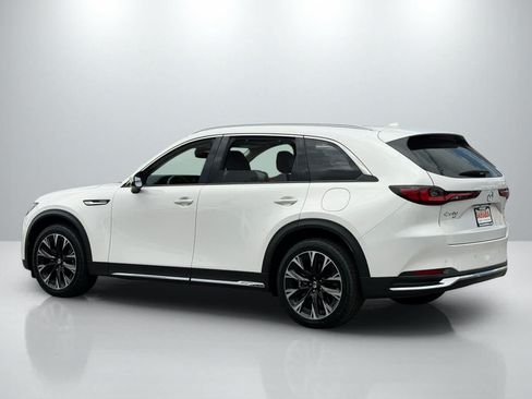 Used 2024 MAZDA CX-90 Plug-In Hybrid w/ Premium Pkg AWD/4WD image 4