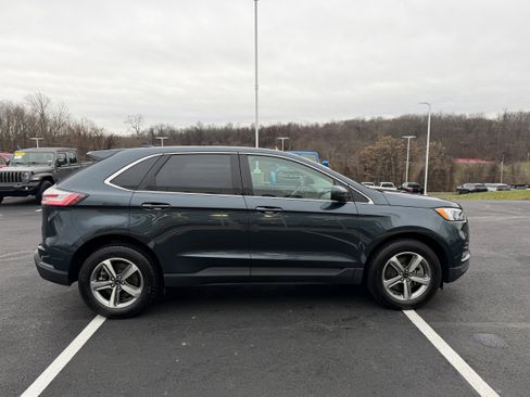 Certified 2024 Ford Edge SEL w/ Convenience Package AWD/4WD image 4