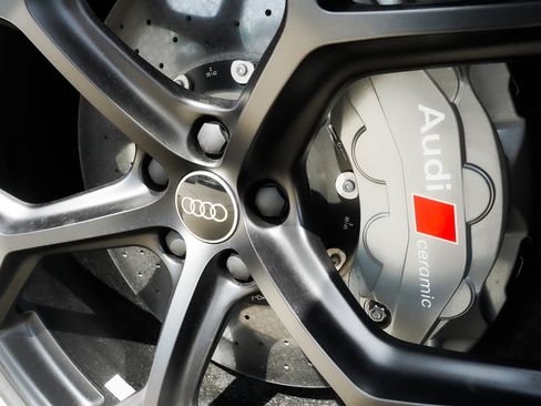 New 2025 Audi RS 7 Performance image 26