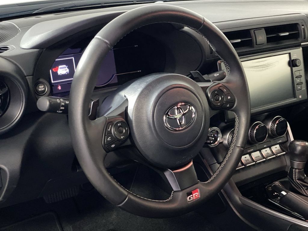 Used 2024 Toyota GR86 RWD image 16