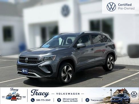 Certified 2023 Volkswagen Taos SE AWD/4WD image 4