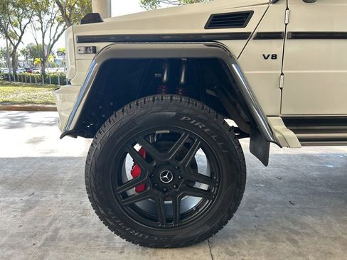 Used 2017 Mercedes-Benz G 550 Squared image 17