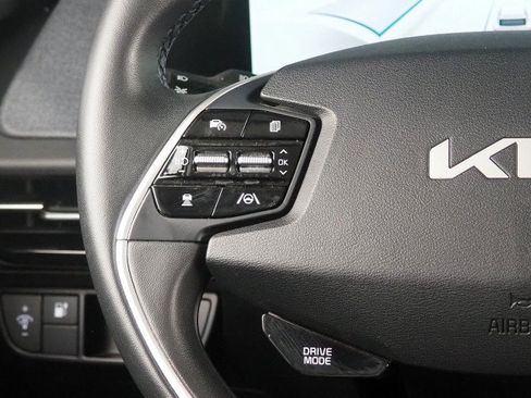 Used 2024 Kia EV6 Light RWD image 21