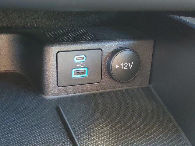 Certified 2023 Ford Escape Active AWD/4WD image 24