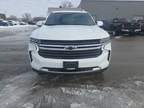 Used 2023 Chevrolet Tahoe LT AWD/4WD image 2