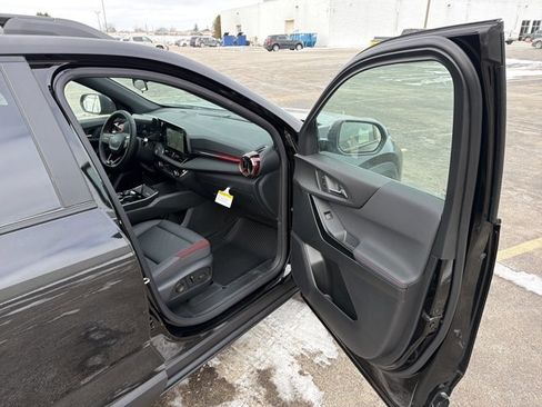 New 2026 Chevrolet Equinox RS w/ Convenience Package III image 29