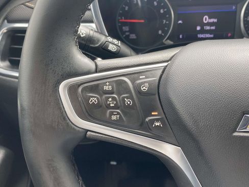 Used 2023 Chevrolet Equinox Premier FWD image 20
