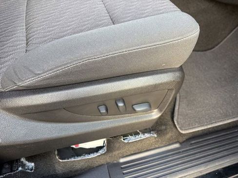 Used 2019 Chevrolet Tahoe LS w/ Skid Plate Package image 38