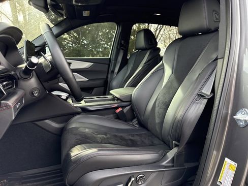 Used 2025 Acura MDX A-Spec image 19