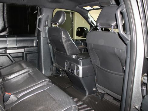 Used 2019 Ford F150 XLT w/ Equipment Group 302A Luxury AWD/4WD image 36