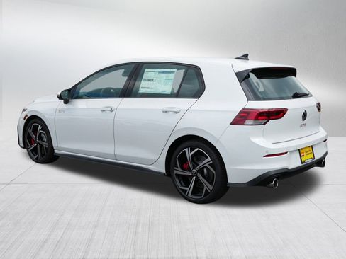 New 2025 Volkswagen GTI SE image 3