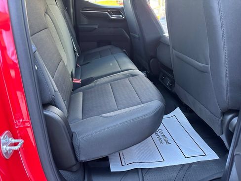 Used 2025 Chevrolet Silverado 1500 LT AWD/4WD image 26