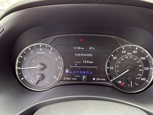 Used 2021 INFINITI QX80 Premium Select w/ All-Season Package AWD/4WD image 14
