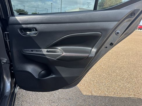 Used 2025 Nissan Versa SR w/ Trunk Package FWD image 28