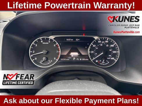 Used 2025 Nissan Rogue SV image 20