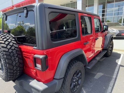 Used 2020 Jeep Wrangler Unlimited Sport image 3