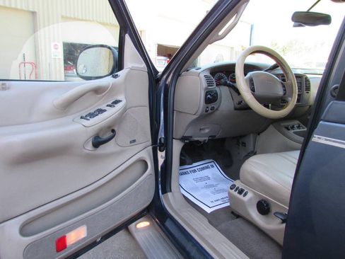 Used 2000 Ford Expedition Eddie Bauer image 14