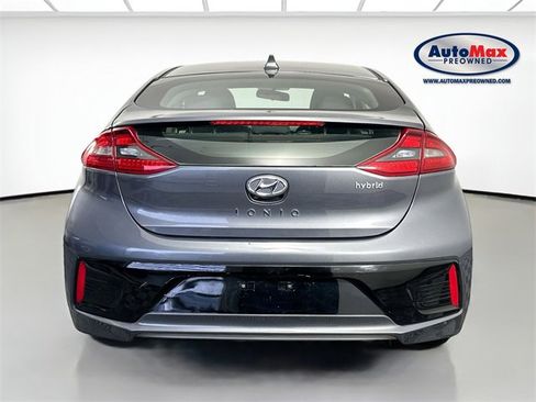 Used 2018 Hyundai Ioniq SEL image 6