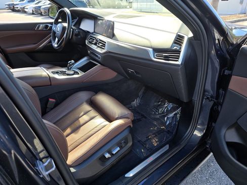 Used 2021 BMW X6 sDrive40i w/ Convenience Package image 32
