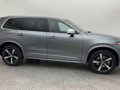 Used 2019 Volvo XC90 T6 R-Design w/ Protection Package Premier AWD/4WD image 9