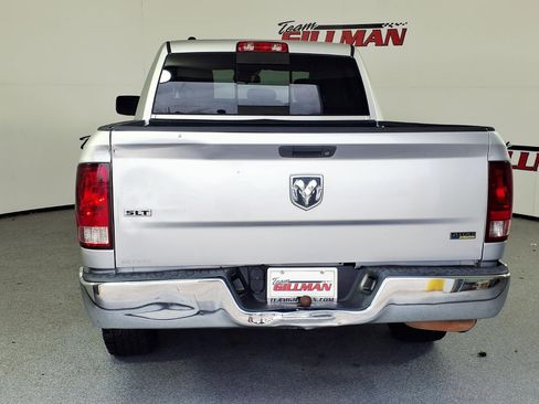 Used 2013 RAM 1500 Classic SLT w/ Premium Display Pkg RWD image 11