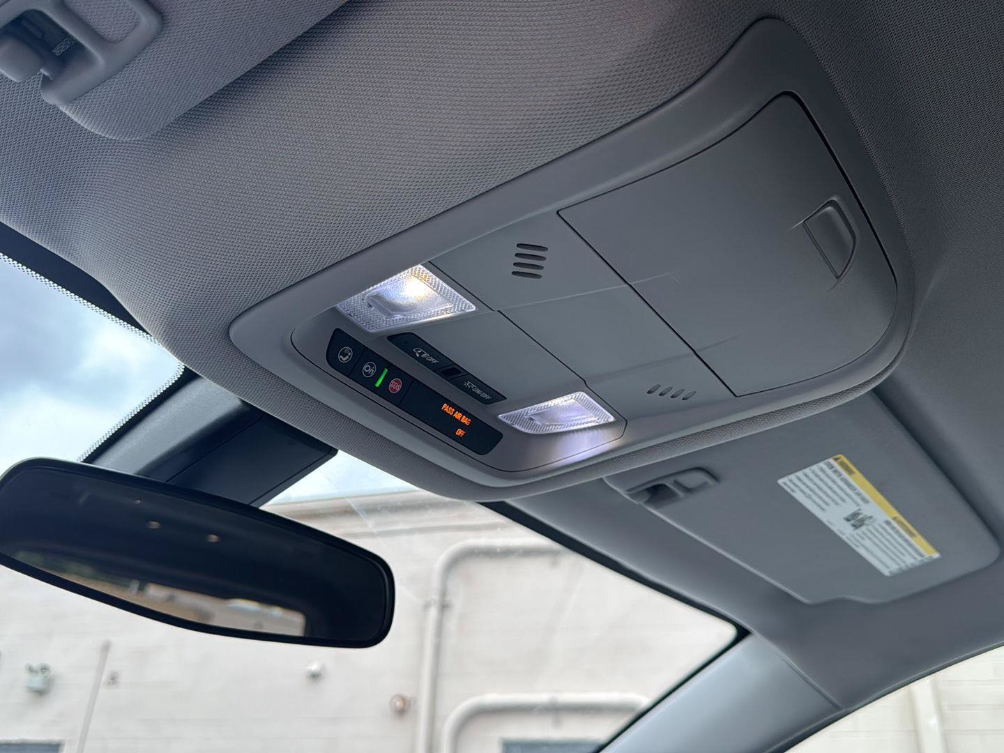 Used 2019 GMC Acadia SLE FWD image 12