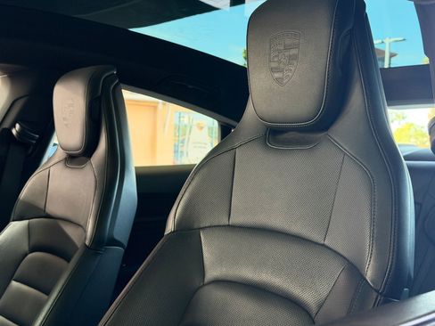 Certified 2025 Porsche Taycan w/ Premium Package RWD image 13