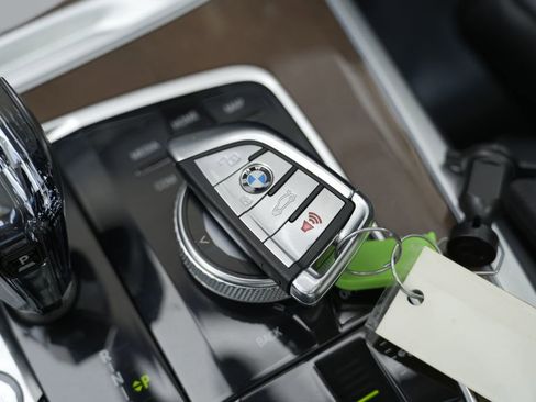 Used 2020 BMW X7 xDrive40i w/ Premium Package image 79