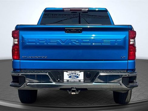 Used 2022 Chevrolet Silverado 1500 LT image 4