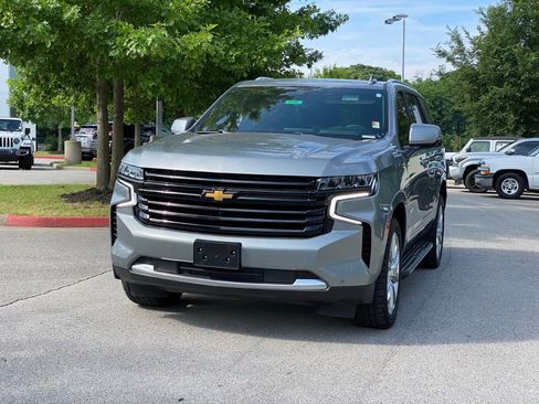 Used 2023 Chevrolet Tahoe High Country AWD/4WD image 3