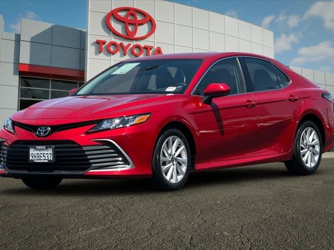 Certified 2023 Toyota Camry LE FWD image 7