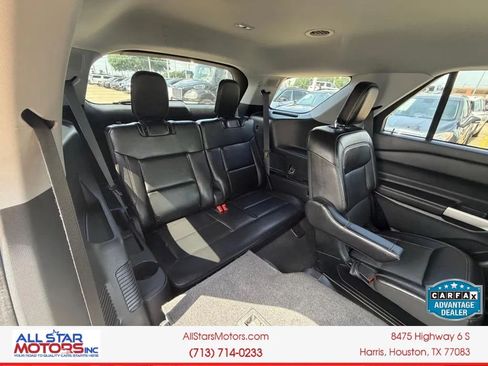 Used 2022 Ford Explorer Limited w/ Equipment Group 301A AWD/4WD image 17
