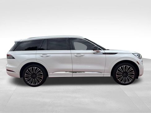 Certified 2023 Lincoln Aviator Black Label w/ Dynamic Handling Package AWD/4WD image 7