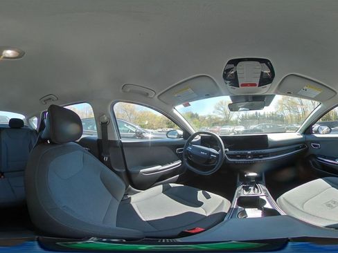 Used 2025 Kia K4 LXS FWD image 41