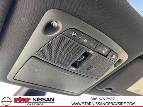 Used 2021 Nissan Maxima SR w/ Sport Mat Group image 32
