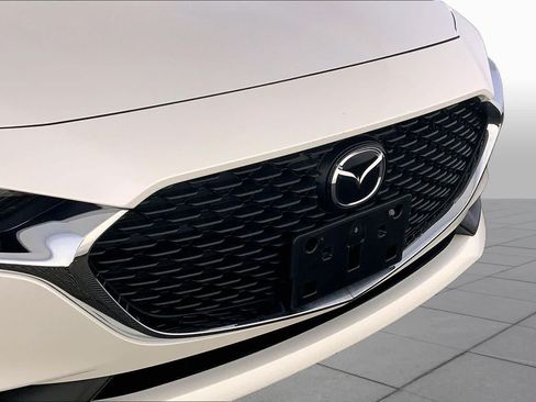 Used 2023 MAZDA MAZDA3 s FWD image 32